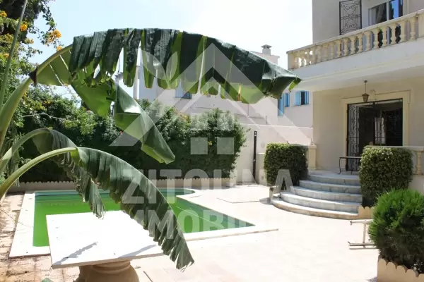 Une Villa haut de gamme à louer à Carthage