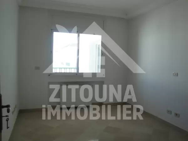 Bel Appartement à vendre à La Marsa