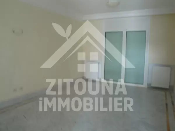 Bel Appartement à vendre à La Marsa