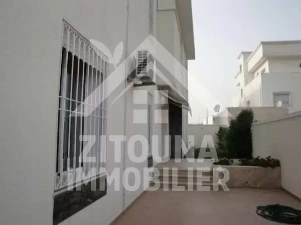 Belle Maison à Louer à La Marsa