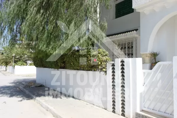 Splendide villa à louer à la Marsa meublée