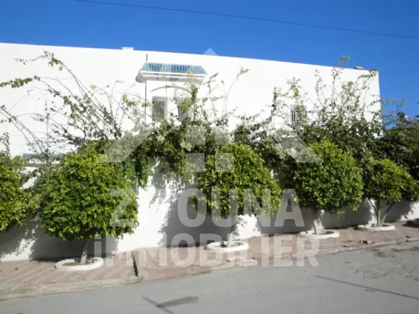 Un rez de chaussée qui donne sur le paradis à Marsa cube