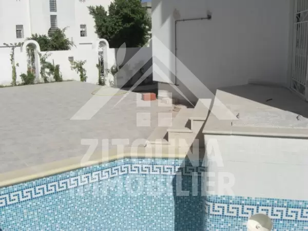 Grande villa neuve à louer vide lac 2