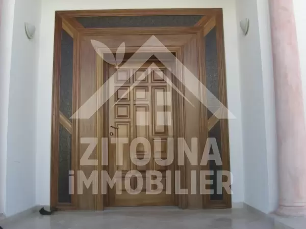 Grande villa neuve à louer vide lac 2