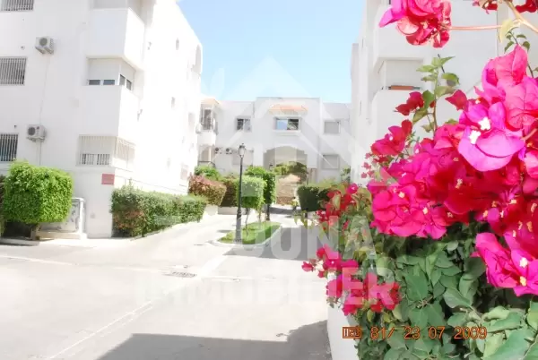 Bel appartement en parfait état au deuxième étage