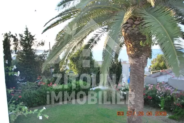 Une belle villa sur la corniche de la marsa