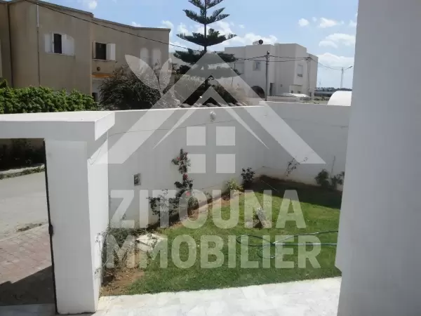Superbe villa à louer à la Marsa