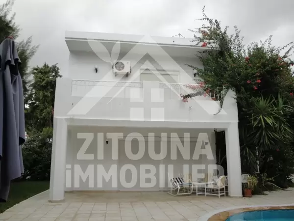 Magnifique villa avec piscine