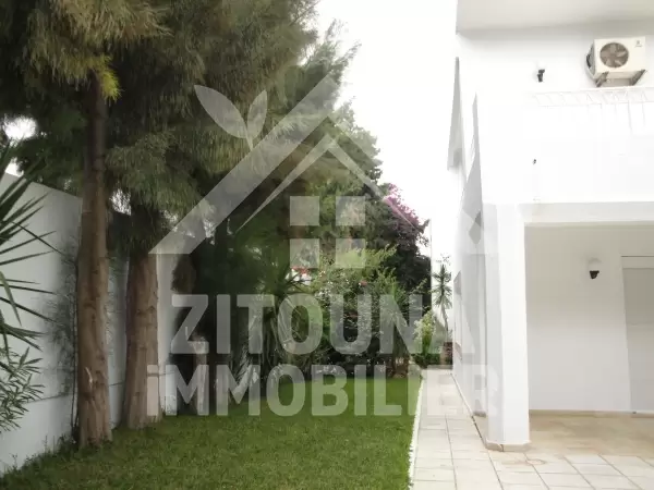 Magnifique villa avec piscine