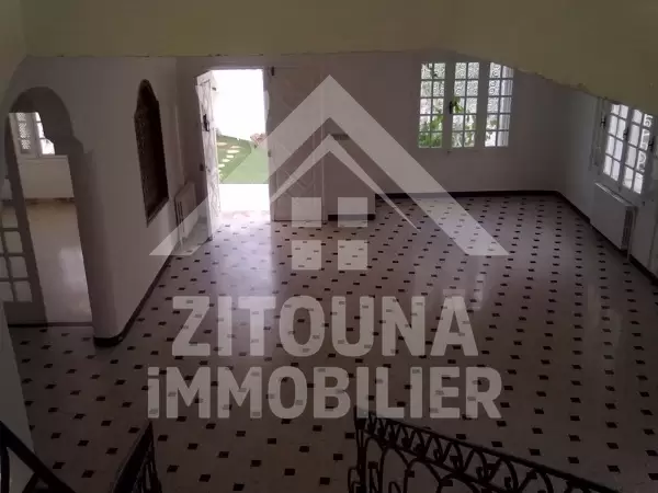 Villa à louer avec piscine