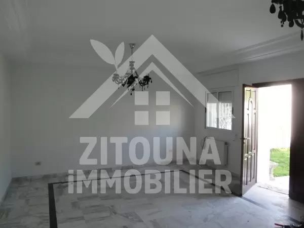 Triplex à louer vide