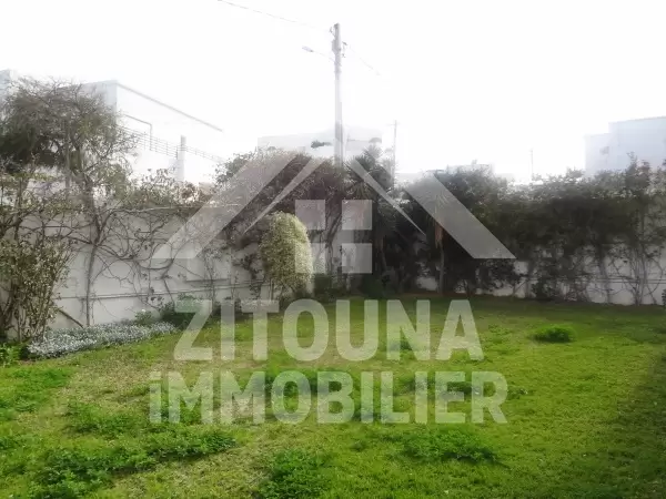 Villa à Louer à Gammarth