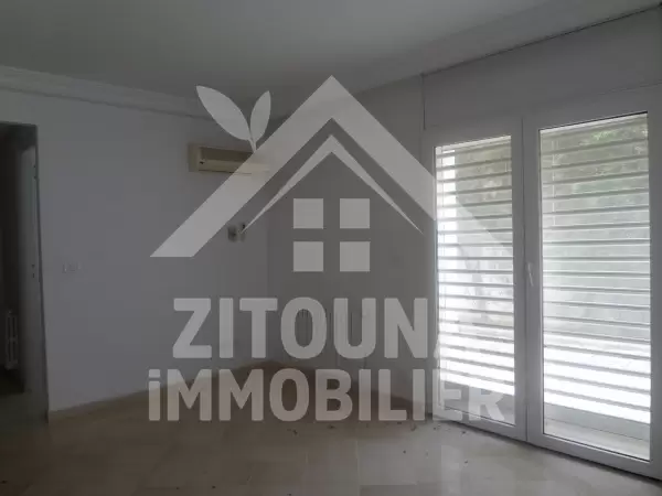 Villa à Louer à Gammarth