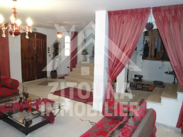 Une villa proche de city sport