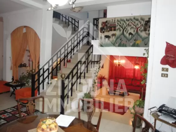 Une villa proche de city sport