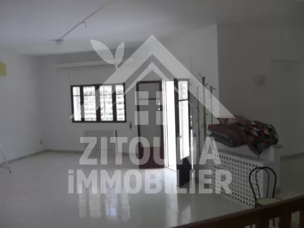 Belle vila indépendante