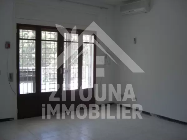 Belle vila indépendante