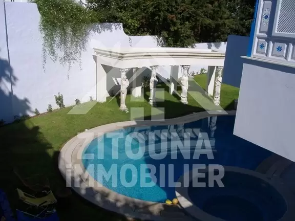 Trés belle villa de Maître