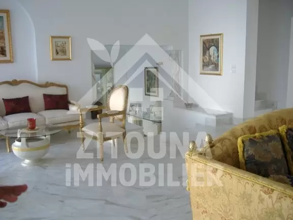 Trés belle villa de Maître