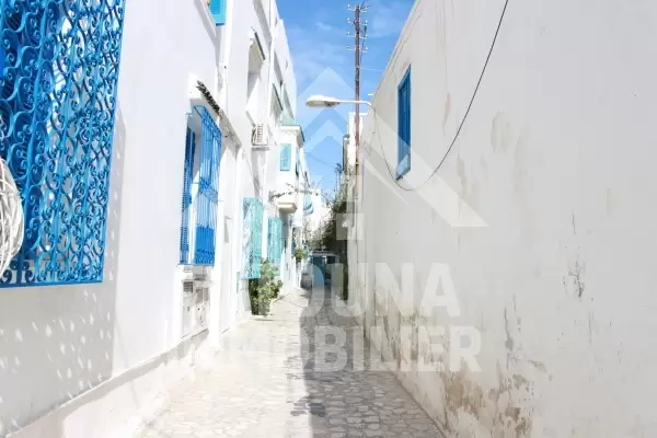 Rez de chaussée meublé