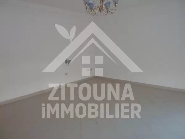 Villa à louer avec piscine