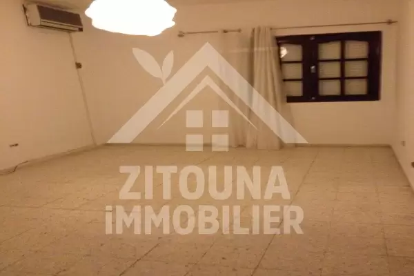 Etage de villa a louer