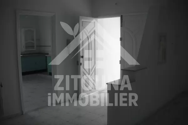 Etage de villa à louer