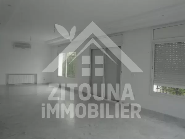 Villa à louer à La Marsa