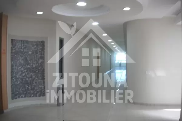 locaux à usage bureautique