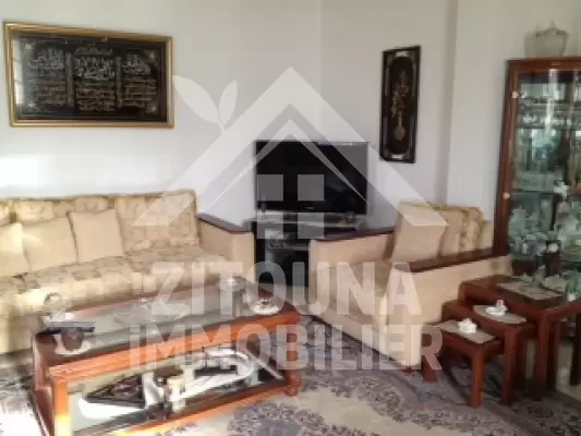 A louer étage de villa meublé