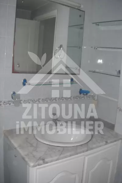 Rez de chaussé de villa à louer