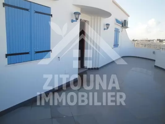 A louer bel appartement meublé