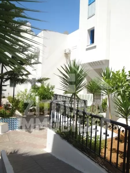 A louer bel appartement meublé