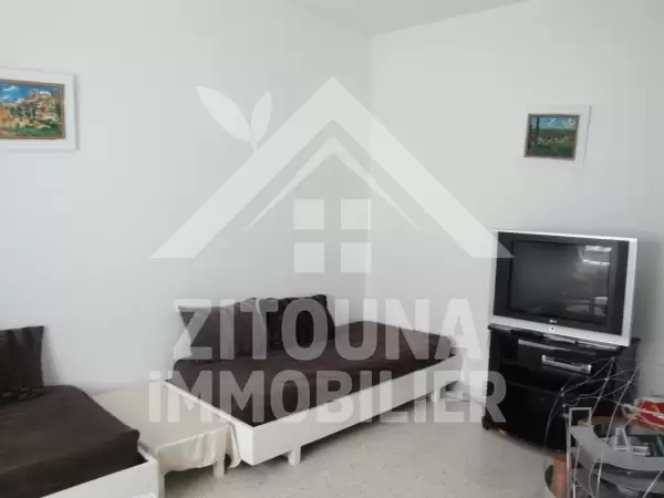 A louer bel appartement meublé