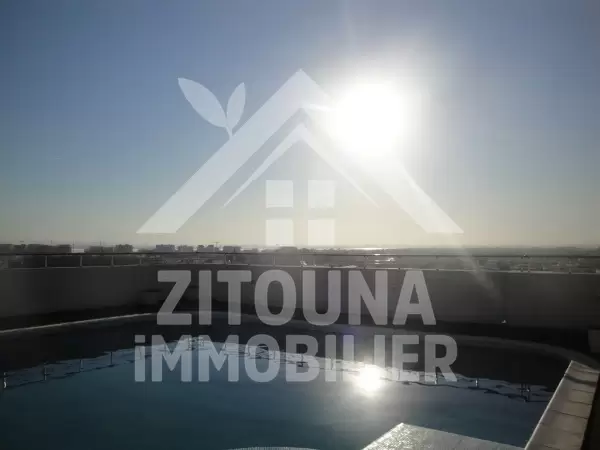A vendre appartement avec piscine
