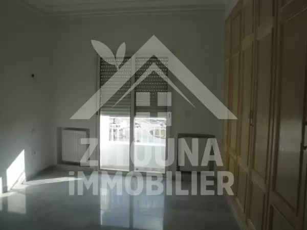 A louer Belle Appartement sur la route du relais la marsa