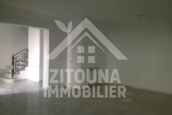 A louer un duplex à Gammarth