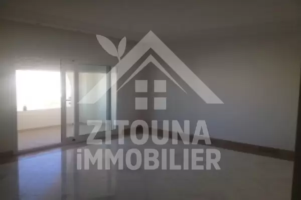 A louer bel appartement à Gammarth
