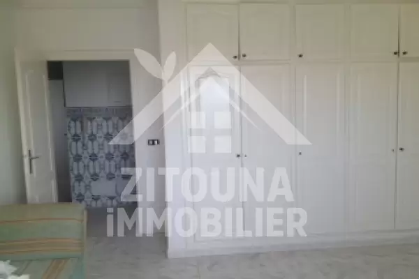 A vendre bel appartement à Hammamet
