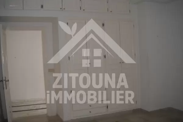 A louer un bel appartement à la Marsa plage
