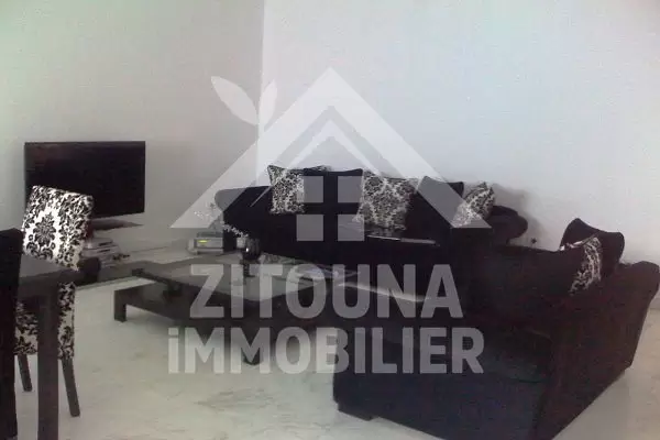 A louer un beau rez de chaussée de villa