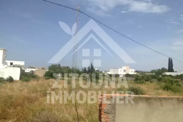 terrain à vendre à la Soukra