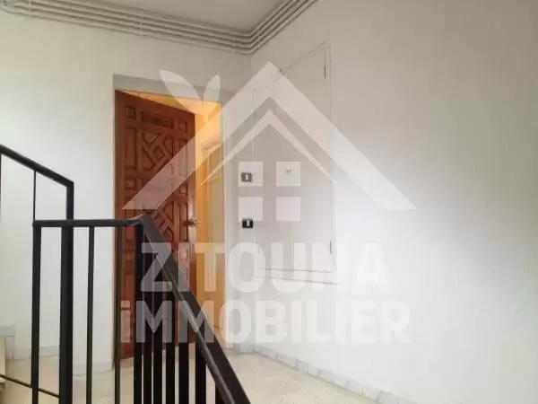 A louer bel appartement meublé