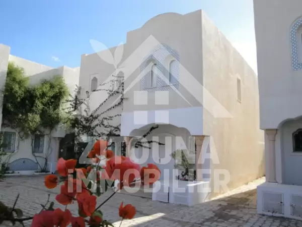 Magnifique résidence situé dans un secteur paisible et familial