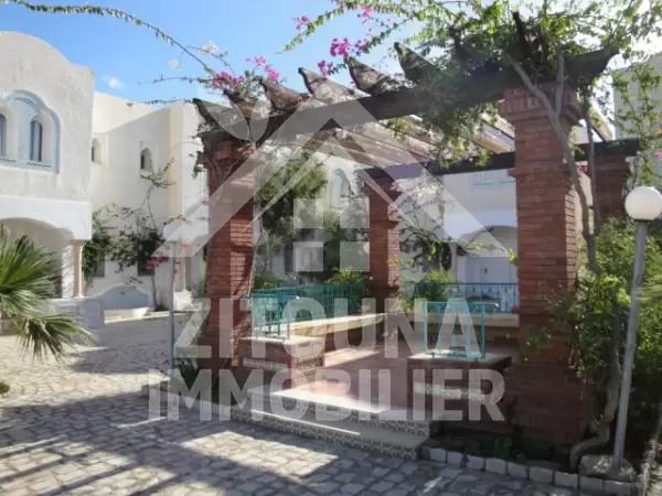 Magnifique résidence situé dans un secteur paisible et familial