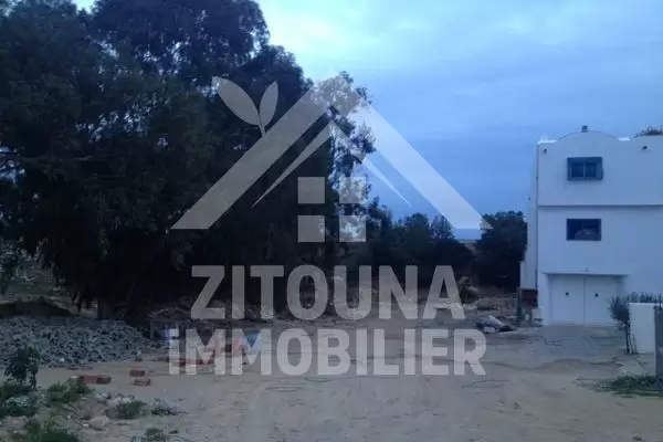 A vendre un beau terrain à Hammamet
