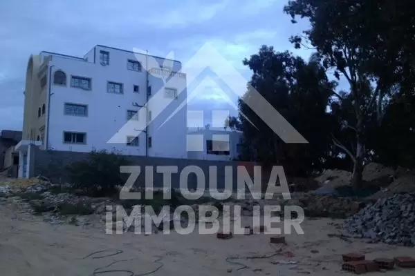 A vendre un beau terrain à Hammamet