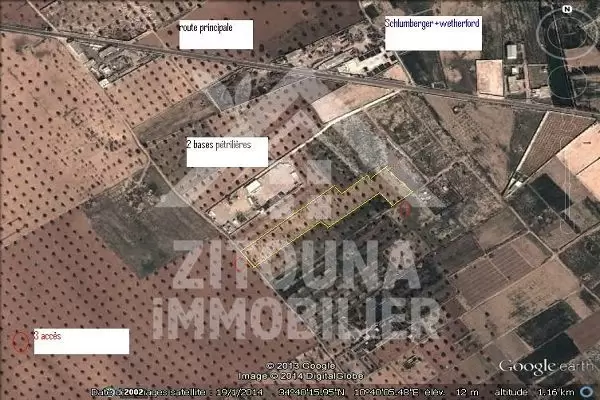 A vendre un terrain à Sfax