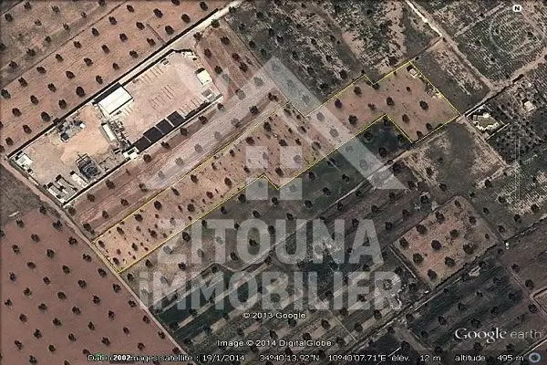 A vendre un terrain à Sfax