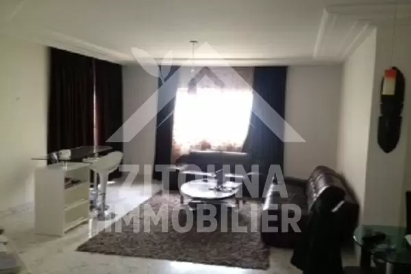 A louer bel appartement meublé près de Carrefour